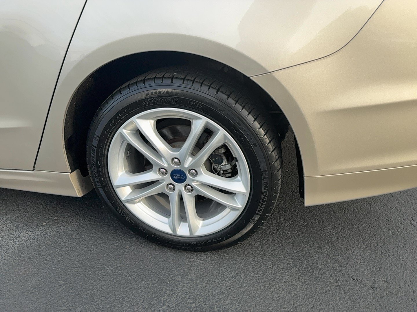 Used 2018 Ford Fusion S FWD image 9