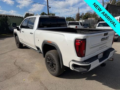 Used 2022 GMC Sierra 2500 Denali image 3