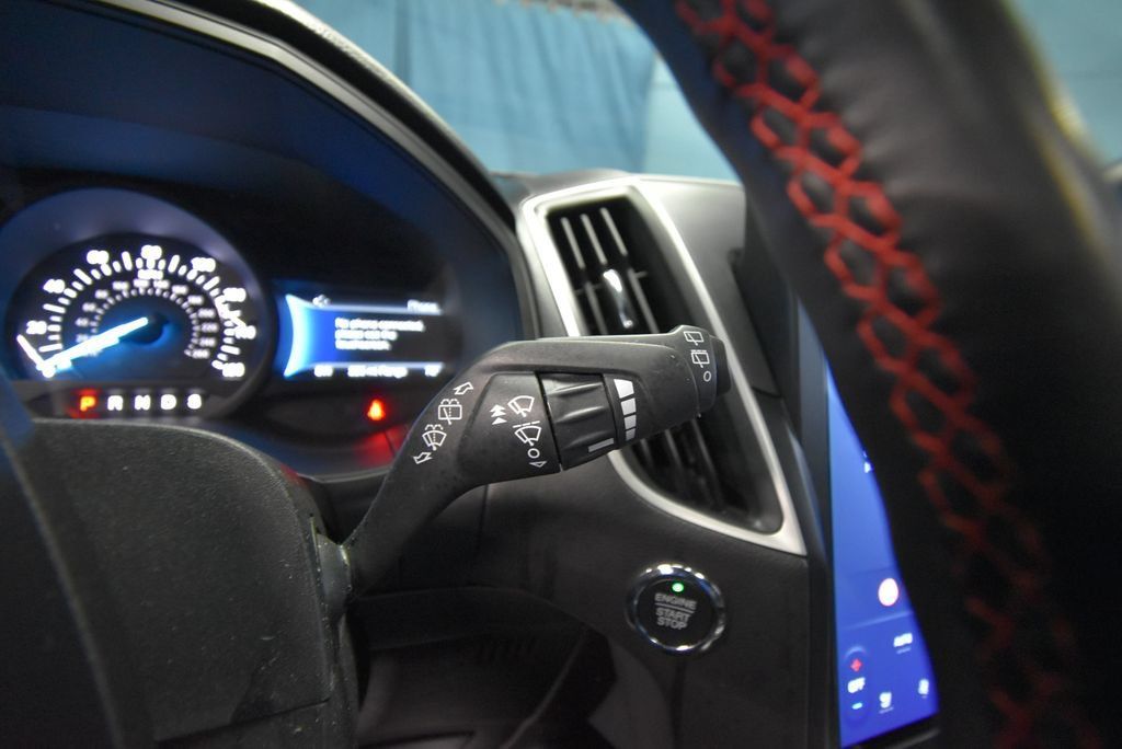 Used 2024 Ford Edge ST-Line AWD/4WD image 14