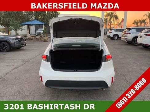 Used 2023 Toyota Corolla LE image 11