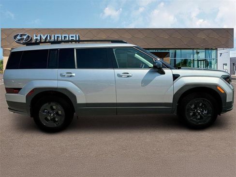 Certified 2025 Hyundai Santa Fe XRT image 9