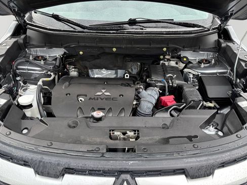 Used 2024 Mitsubishi Outlander Sport ES AWD/4WD image 9