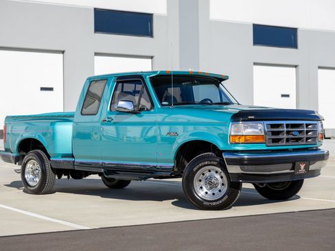 Used 1995 Ford F150 XL image 2