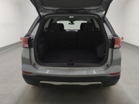 Used 2024 Chevrolet Equinox LT w/ Driver Convenience Package FWD image 29