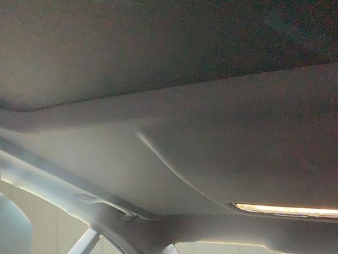 Used 2023 BMW M550i xDrive w/ Dynamic Handling Package image 46