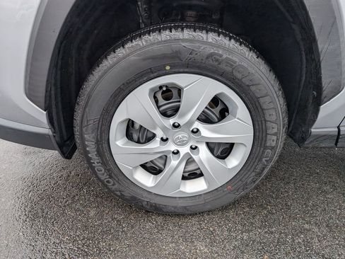 Used 2020 Toyota RAV4 LE w/ All Weather Liner Package image 12