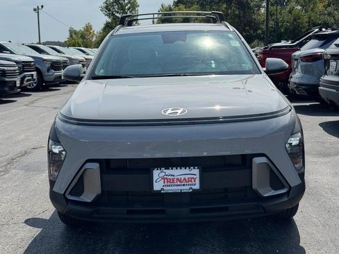 Used 2024 Hyundai Kona SEL w/ Convenience Package AWD/4WD image 9