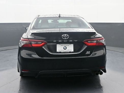 Used 2024 Toyota Camry SE image 6