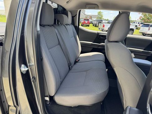 Used 2021 Toyota Tacoma SR5 RWD image 14
