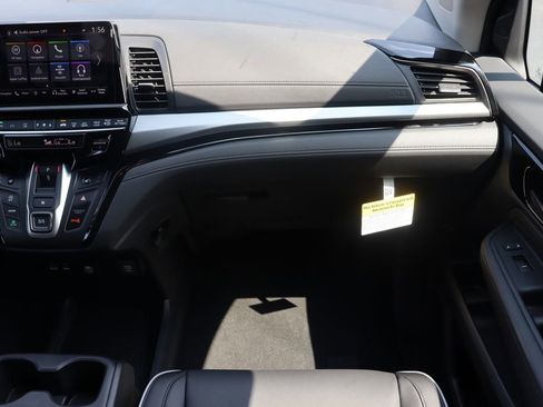 Used 2026 Honda Odyssey Touring image 18