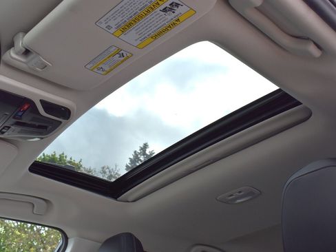 Used 2024 Subaru Outback Onyx Edition AWD/4WD image 12
