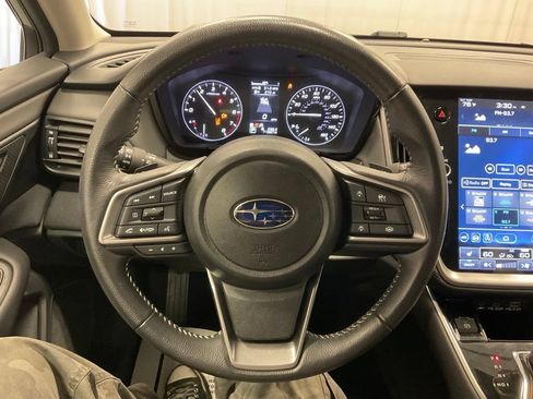 Used 2024 Subaru Outback Premium AWD/4WD image 13