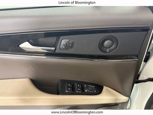 Certified 2023 Lincoln Nautilus Reserve w/ Equipment Group 201A image 27