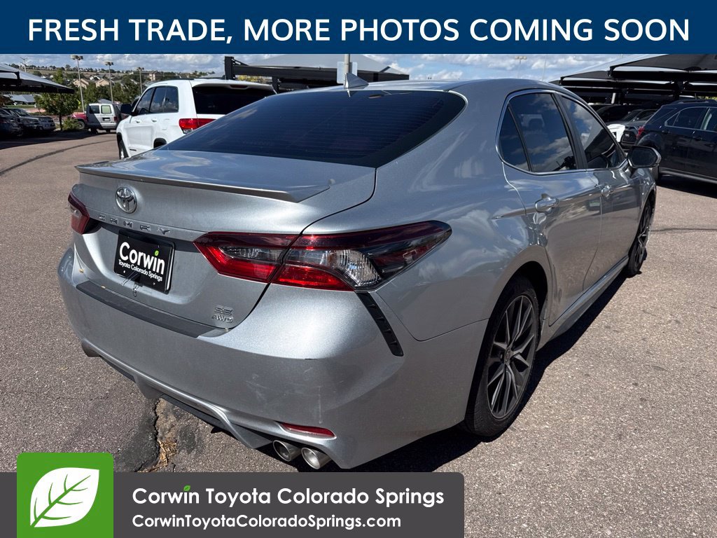 Used 2023 Toyota Camry SE AWD/4WD image 8