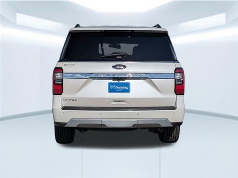 Used 2018 Ford Expedition Limited w/ Equipment Group 302A RWD image 5