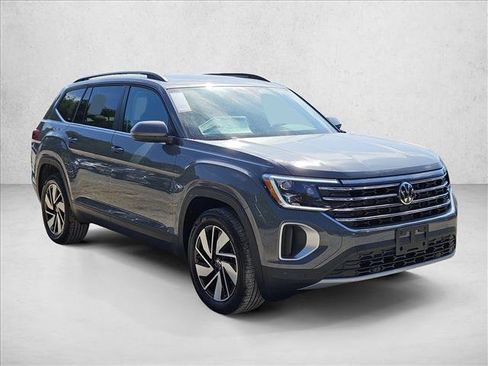 New 2026 Volkswagen Atlas SE image 6