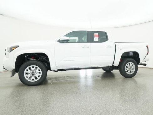 New 2026 Toyota Tacoma SR5 AWD/4WD image 68