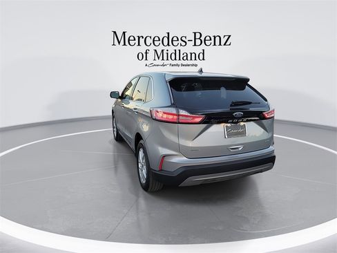 Used 2024 Ford Edge SEL image 7