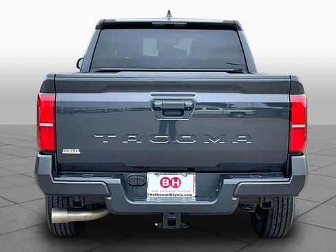 Used 2025 Toyota Tacoma SR RWD image 5