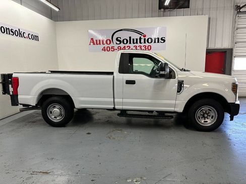 Used 2019 Ford F250 XL w/ Power Equipment Group image 8