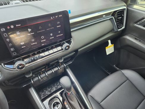 Certified 2025 GMC Canyon Elevation w/ Convenience Package image 21