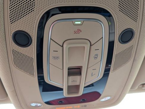 Used 2022 Audi A4 2.0T Premium AWD/4WD image 18