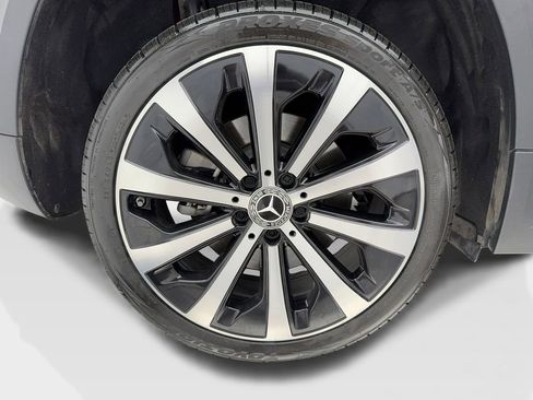 Used 2021 Mercedes-Benz GLA 250 image 40