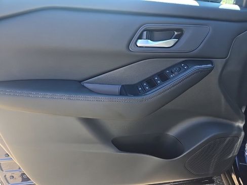 New 2026 Nissan Rogue SV image 12