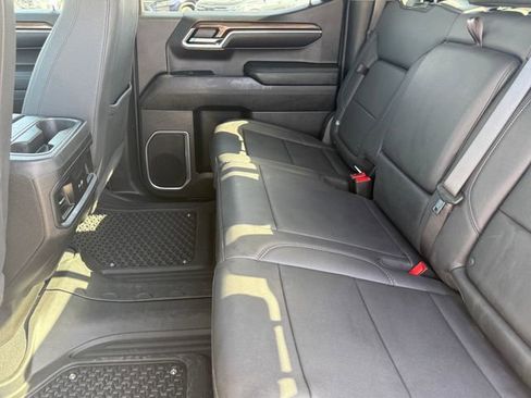 Used 2023 Chevrolet Silverado 1500 RST image 30