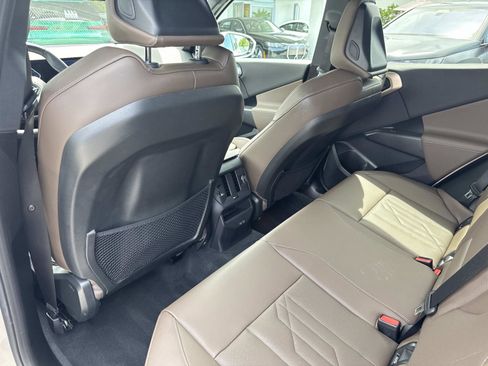 Used 2025 BMW X3 xDrive30i image 10