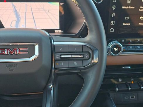 Used 2024 GMC Canyon AT4 w/ AT4 Premium Package image 26