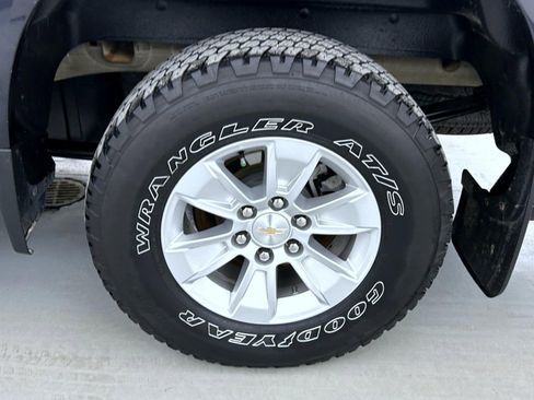 Used 2022 Chevrolet Silverado 1500 LT image 22