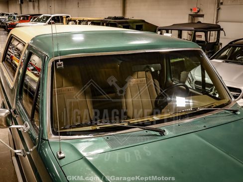 Used 1988 Ford Bronco AWD/4WD image 14