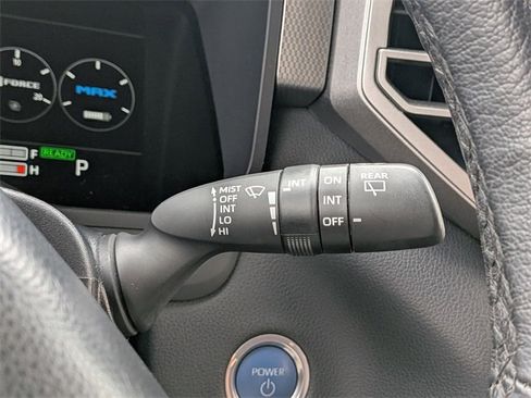 Used 2023 Toyota Sequoia Limited image 31