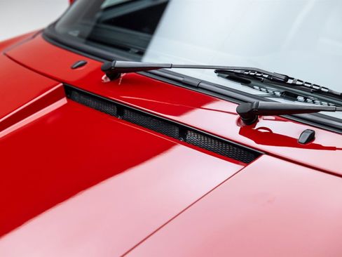 Used 1987 Porsche 911 Carrera RWD image 28