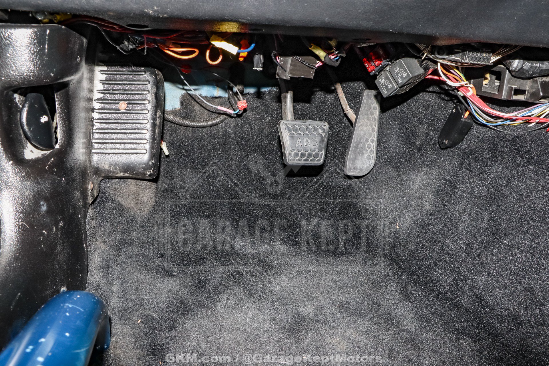 Used 1994 Chevrolet Camaro Z28 RWD image 87