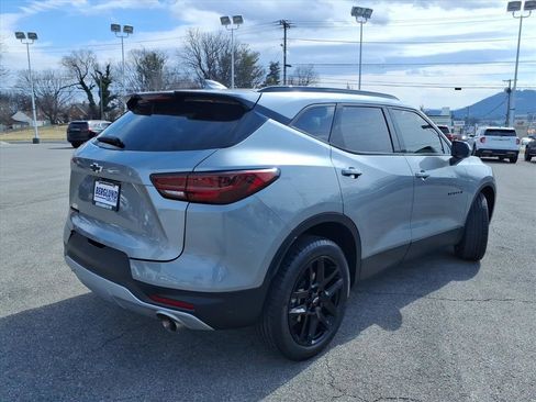 Used 2024 Chevrolet Blazer LT w/ Convenience Package image 4