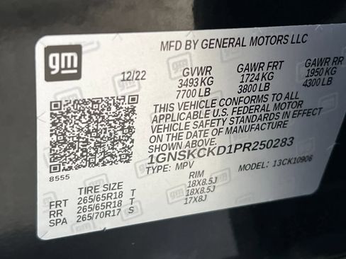 Used 2023 Chevrolet Suburban LT image 30