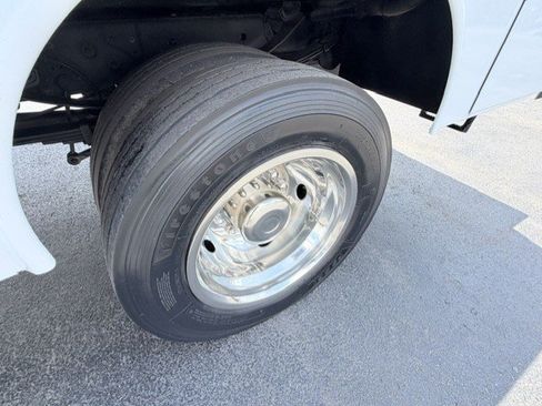 Used 2012 Ford F450 XL w/ PWR Equipment Group RWD image 10