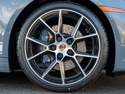 New 2026 Porsche 911 Carrera image 15