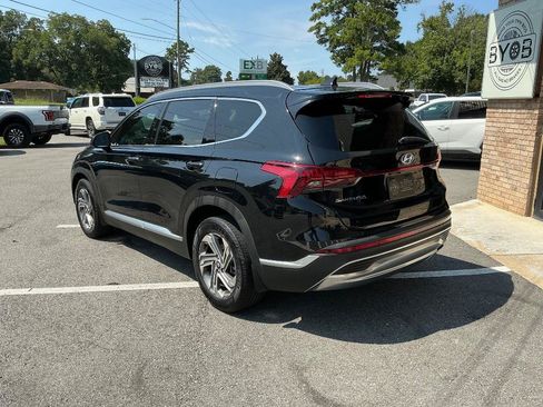 Used 2022 Hyundai Santa Fe SEL FWD image 3