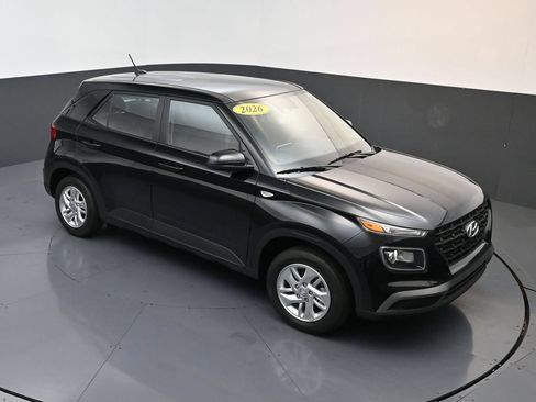 Certified 2026 Hyundai Venue SE FWD image 14