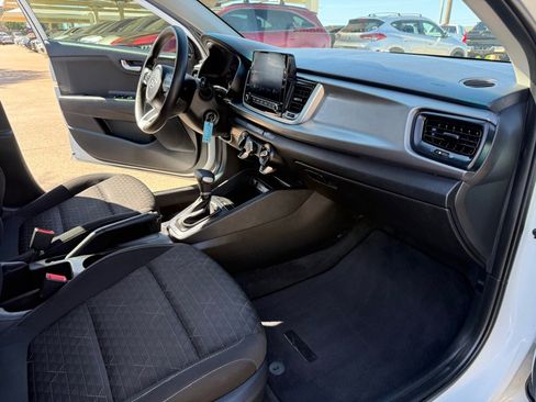 Used 2021 Kia Rio LX FWD image 15