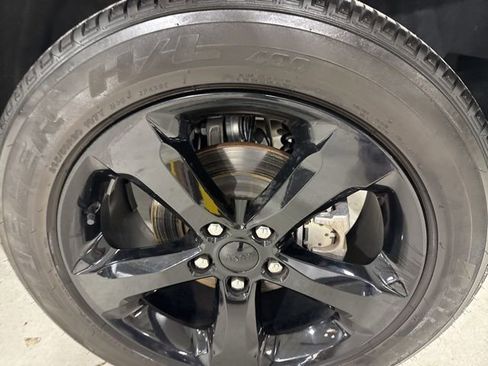 Used 2023 Jeep Grand Cherokee Altitude image 10