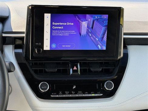 Certified 2025 Toyota Corolla SE image 15