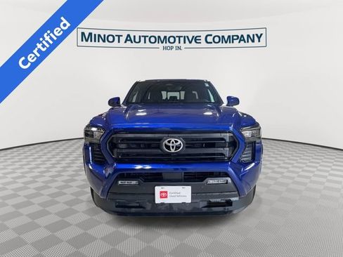 Used 2024 Toyota Tacoma SR5 AWD/4WD image 3