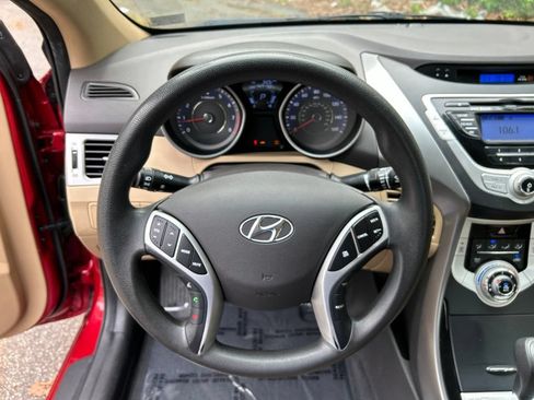 Used 2012 Hyundai Elantra GLS w/ Preferred Pkg 3 FWD image 18
