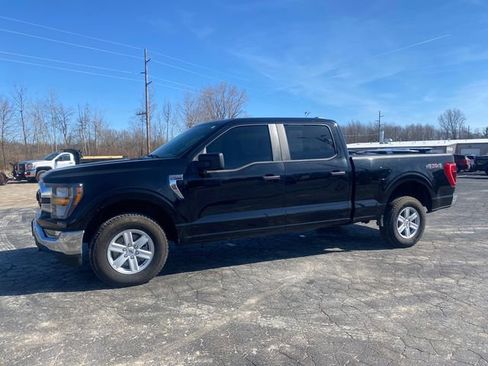 Used 2023 Ford F150 XLT w/ Trailer Tow Package image 2