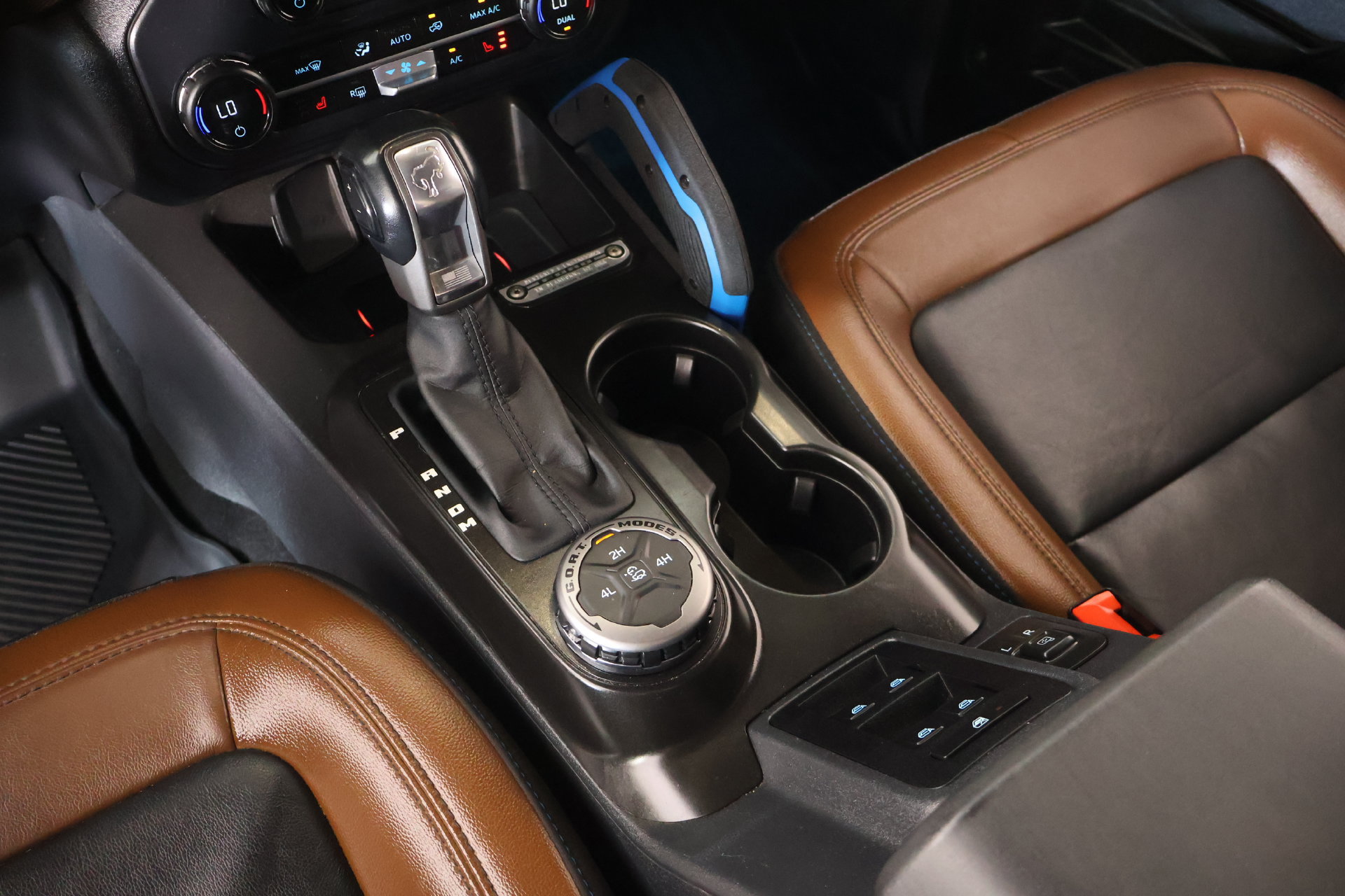Used 2023 Ford Bronco Outer Banks AWD/4WD image 9