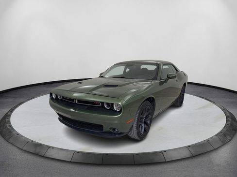 Used 2023 Dodge Challenger SXT w/ Blacktop Package RWD image 1